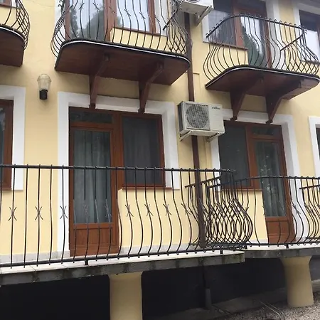 Yowan Appartement Hévíz
