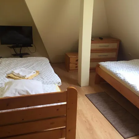 Yowan Apartment