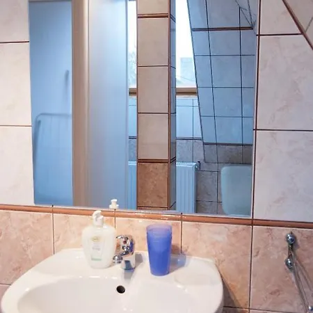 Yowan Apartment Heviz