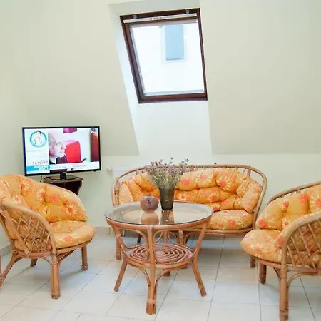 아파트 Yowan Hévíz